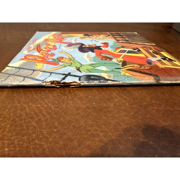 Vintage Bugs Bunny and The Big Red Apples and Walt Disney's Peter Pan Books - Picture 8 of 12